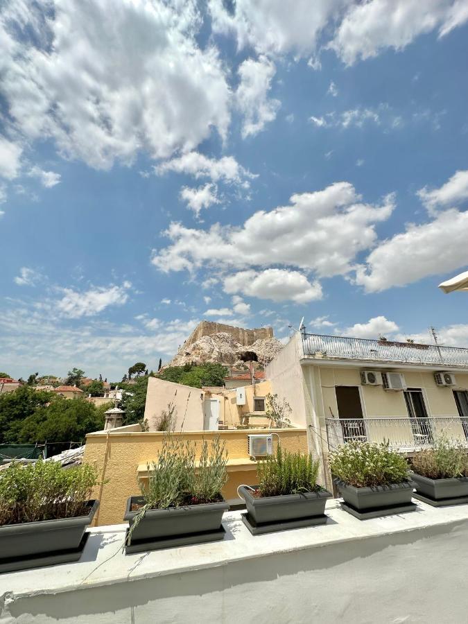 Step One | Luxury Suites Right In The Heart Of Acropolis Next To Metro Station Athena Bagian luar foto