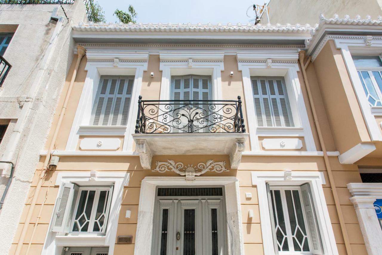 Step One | Luxury Suites Right In The Heart Of Acropolis Next To Metro Station Athena Bagian luar foto