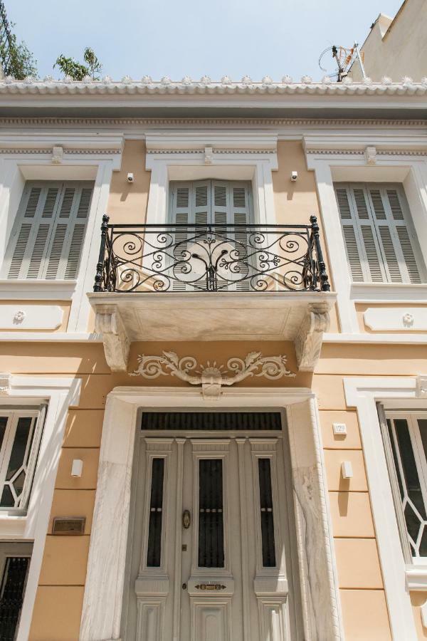 Step One | Luxury Suites Right In The Heart Of Acropolis Next To Metro Station Athena Bagian luar foto